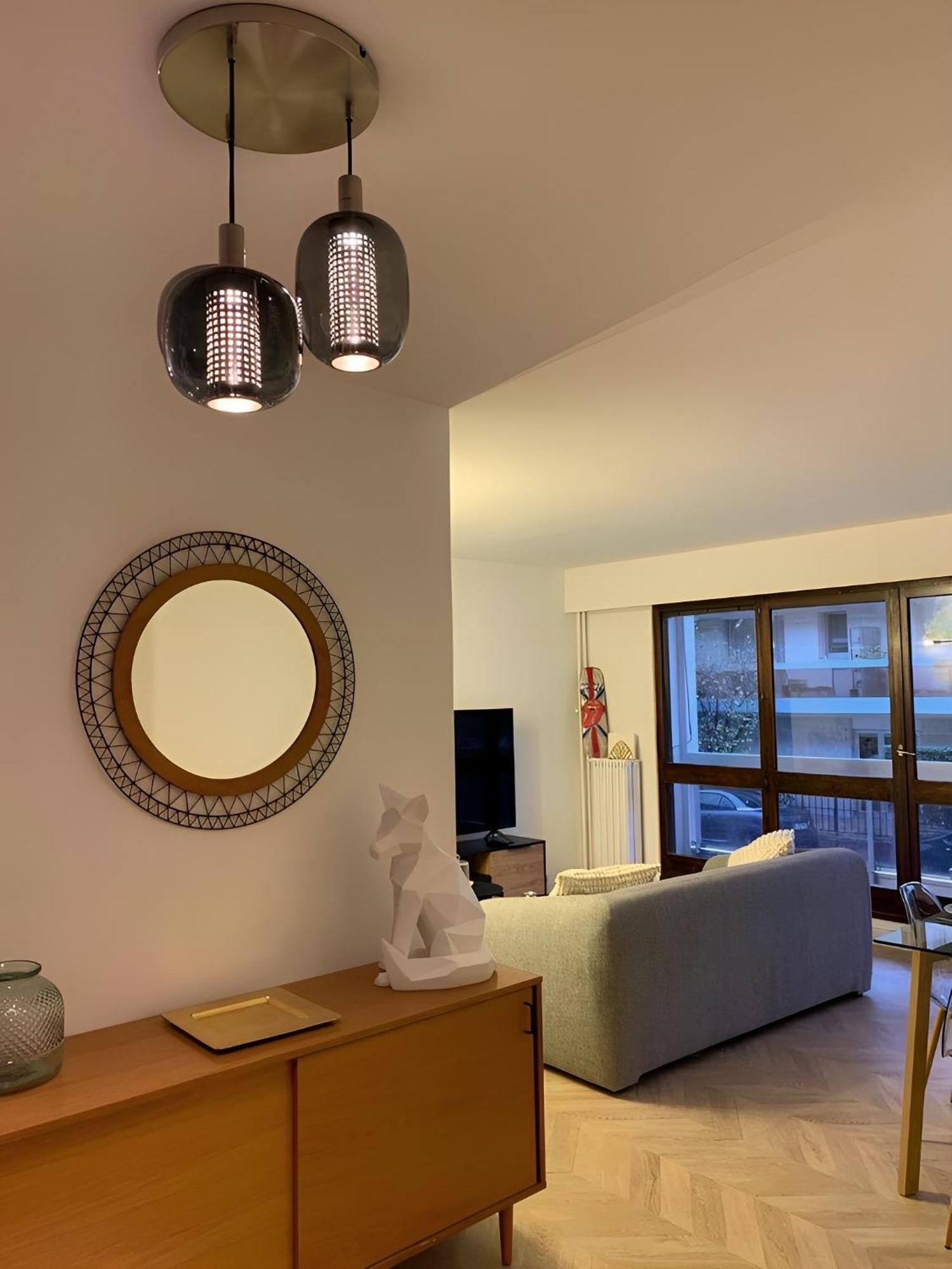 Magnifique Appartement, 3 Min De Paris Левалоа-Пере Екстериор снимка