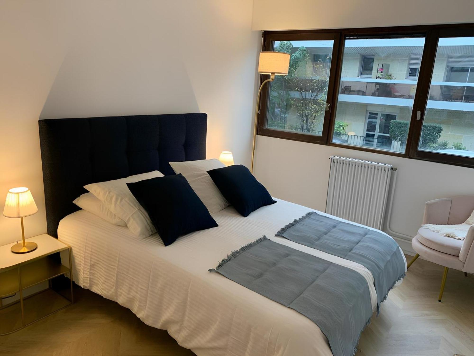 Magnifique Appartement, 3 Min De Paris Левалоа-Пере Екстериор снимка